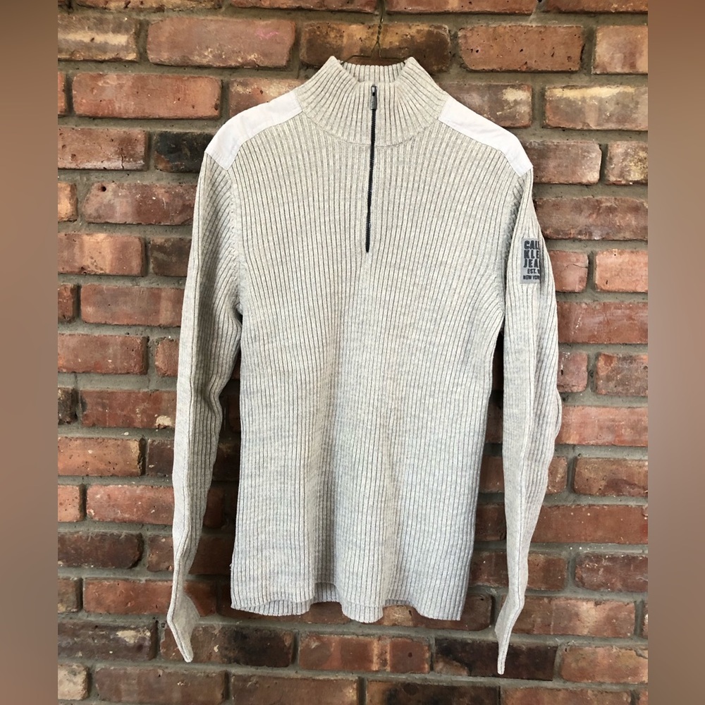 Calvin Klein Jeans Sweater - Size Large